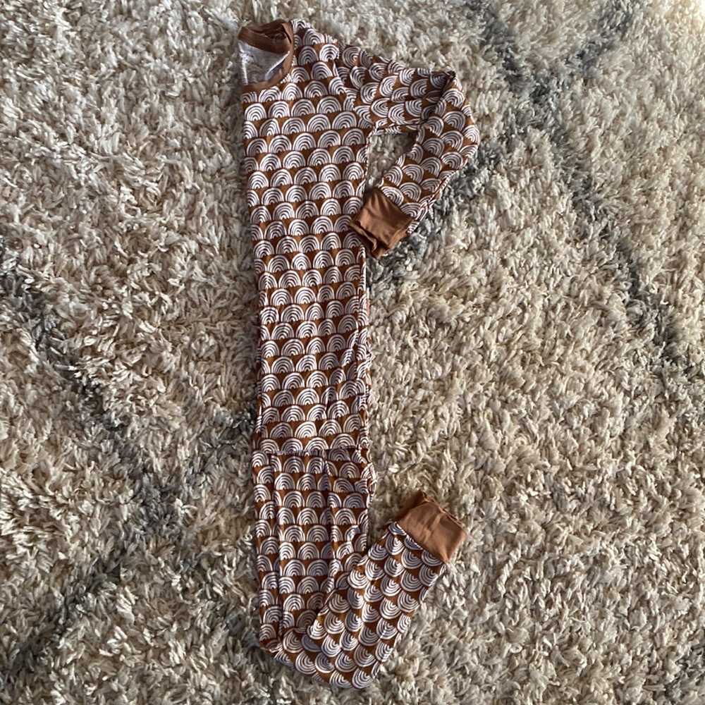 Little Sleepies Rust Rainbow,Unisex 12/14,New without tags